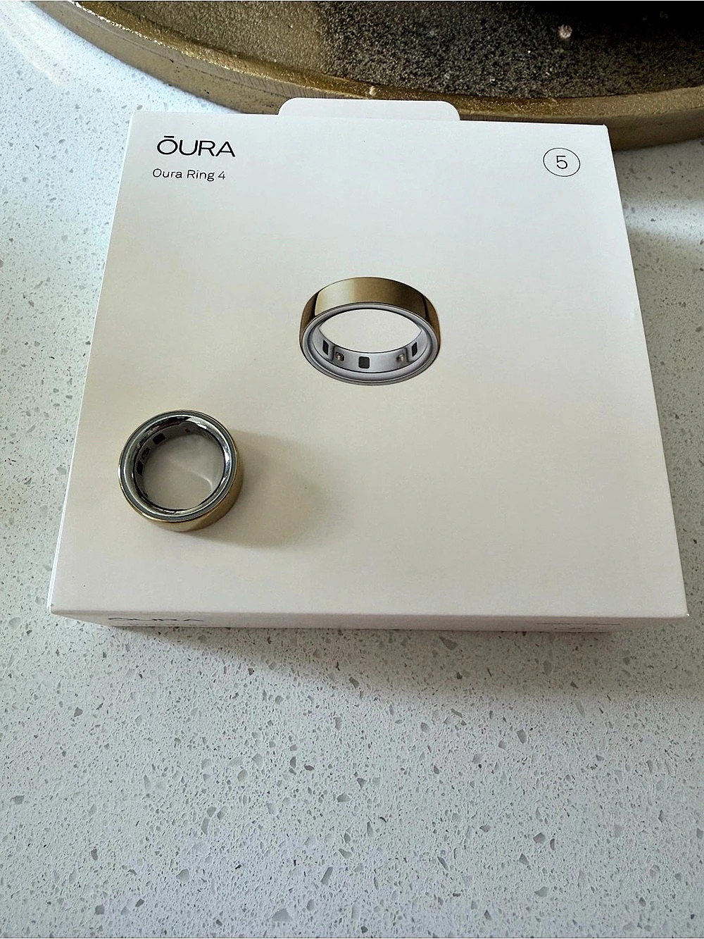 Oura Ring 4 Smart Ring Gold Size 5 - Picture 6 of 6